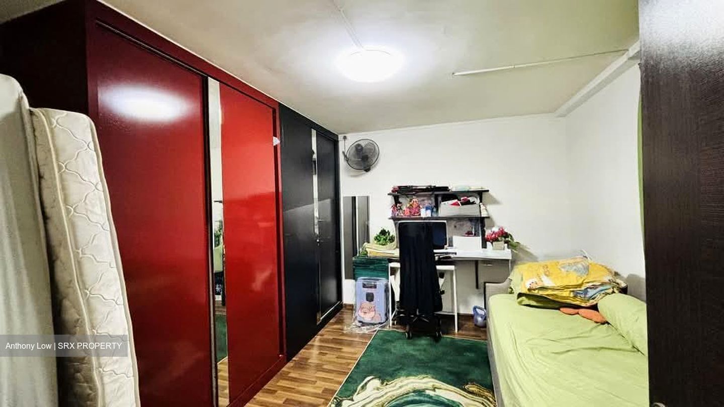 Blk 304 Fuchun Neighbourhood Centre (Woodlands), HDB Executive #567594411